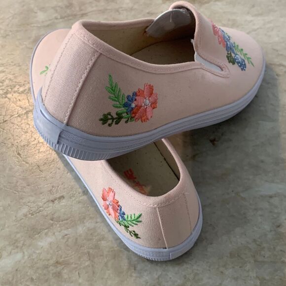 American Eagle Pink Embroidered Slip On Sneakers - Picture 4 of 8